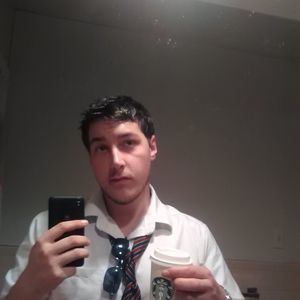 Meet your Posher, Louis